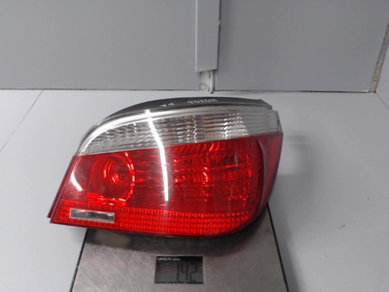 Feu arriere principal droit (feux) - BMW SERIE 5 E60 PHASE 1
