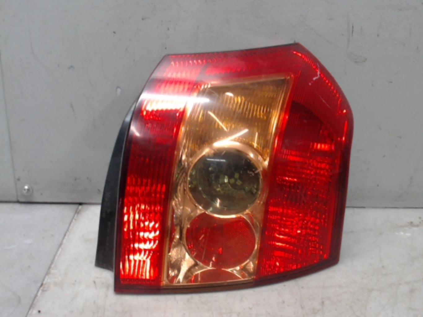 Feu arriere principal droit (feux) - TOYOTA COROLLA 10 PHASE 2