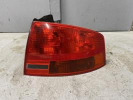 Feu arriere principal droit (feux) - AUDI A4 2 PHASE 1