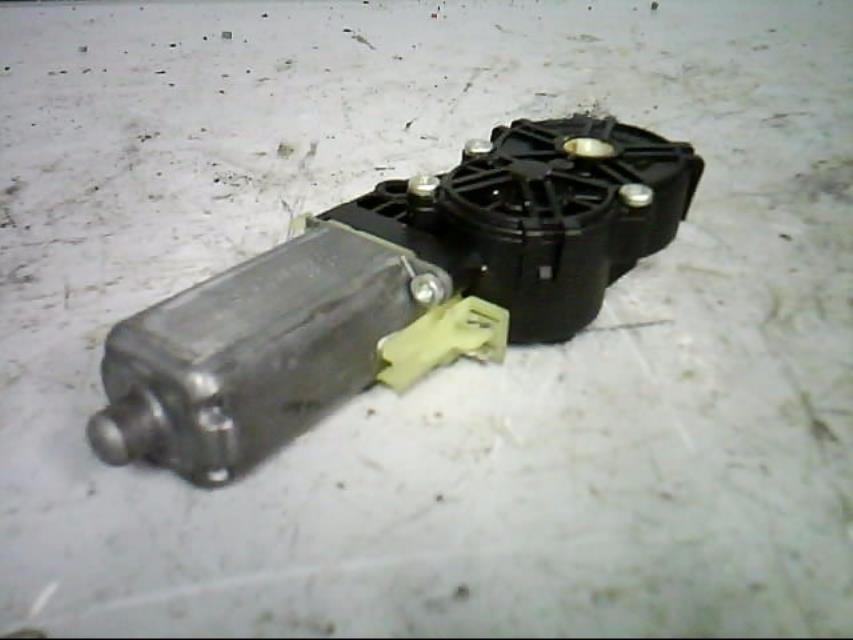 Moteur hayon arriere